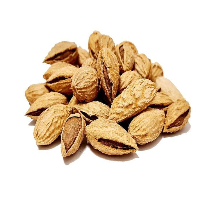 Soft shell almonds( کاغذی بادام)
